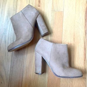 Mix No. 6 Women’s Tan Feriniel Bootie Size 6 Suede Block Heel